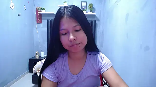 Snapshot of Letty_Plugxo chatting on 05-15-26, 03:10 Letty Plugxo online show from 05-15-26, 03:10