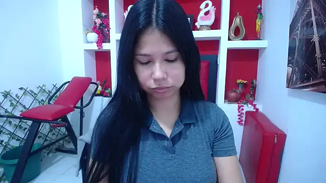 Letty Plugxo online show from 10-16-25, 12:13