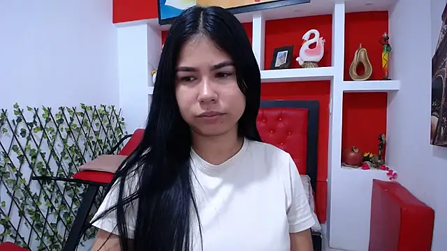 Letty Plugxo online show from 01-11-26, 01:29