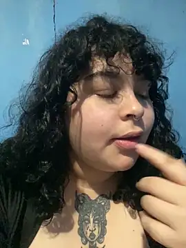Kimberliprivv online show from 05-15-26, 09:24