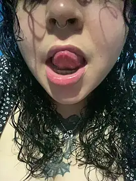 Kimberliprivv online show from 07-10-26, 05:13