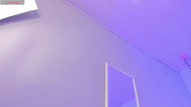 ScarletGV online show from 12-17-25, 04:50