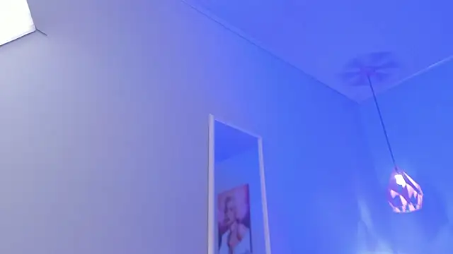 Snapshot of ScarletGV chatting on 02-25-26, 04:01 ScarletGV online show from 02-25-26, 04:01