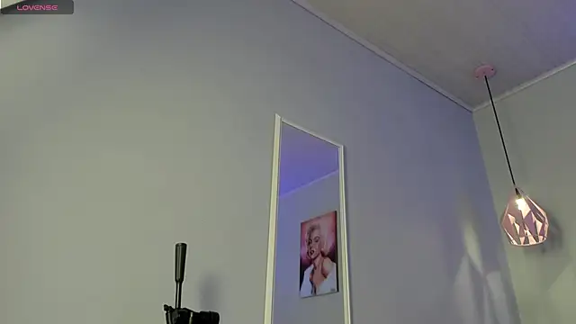 ScarletGV online show from 03-30-26, 04:25