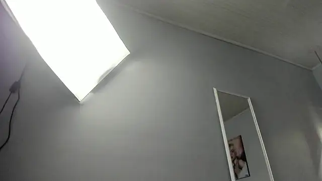 ScarletGV online show from 07-17-26, 03:37