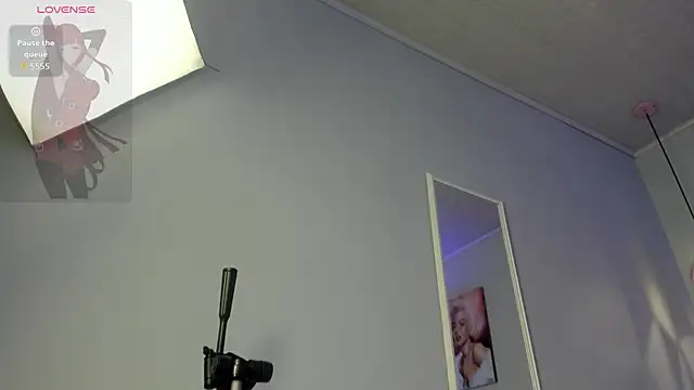 ScarletGV online show from 03-28-26, 05:41