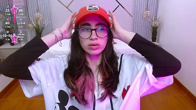 LenaRoses online show from 11-15-25, 01:15