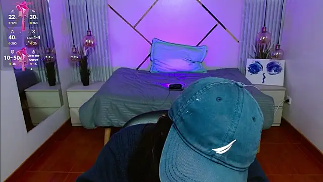 Snapshot of LenaRoses chatting on 04-08-26, 08:32 LenaRoses online show from 04-08-26, 08:32