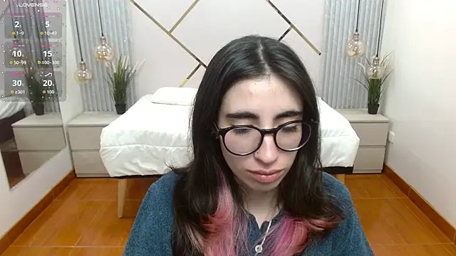 LenaRoses online show from 09-19-25, 07:29