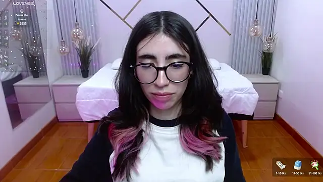 LenaRoses online show from 10-07-25, 08:10