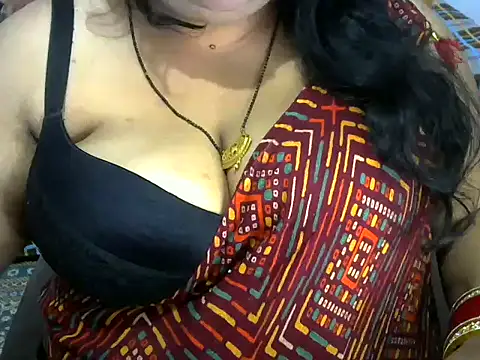 Snapshot of dramebaz_queen chatting on 02-02-26, 07:24 dramebaz queen online show from 02-02-26, 07:24