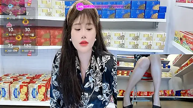 Snapshot of _7Eleven_ chatting on 06-12-26, 02:15 7Eleven online show from 06-12-26, 02:15