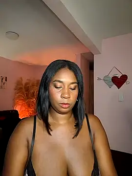 HanaThompson online show from 02-02-26, 05:12