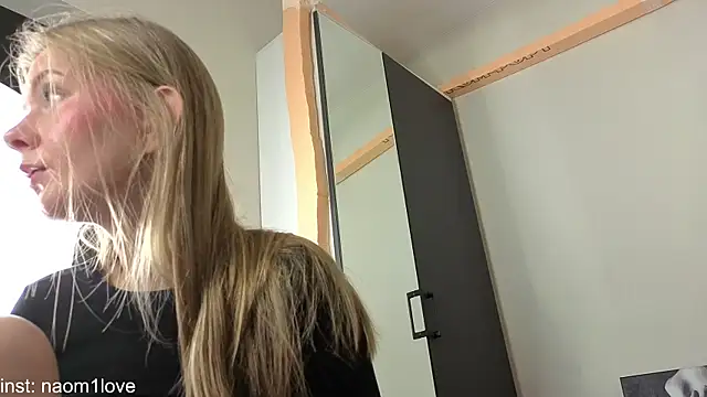 Naomi Girly online show from 09-27-25, 04:29