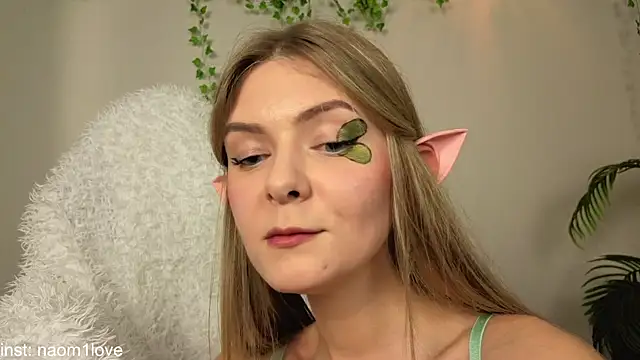 Naomi Girly online show from 11-05-25, 03:04