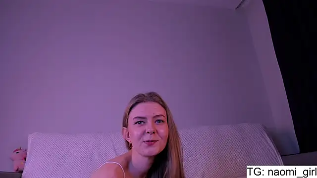 Naomi Girly online show from 02-10-25, 06:20