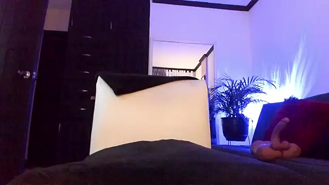 michele watson online show from 11-28-25, 08:31