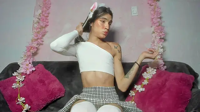 Chaminela 27 online show from 11-05-25, 10:13