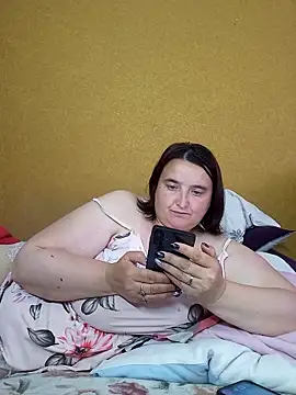 Liluboobs online show from 04-23-26, 04:52
