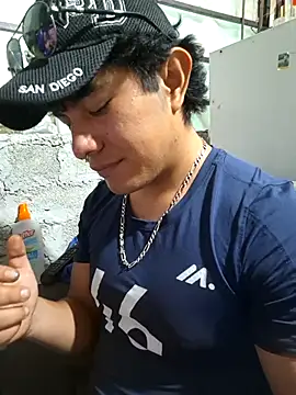 GusssHOT online show from 10-09-25, 08:53