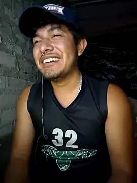 GusssHOT online show from 04-16-26, 07:20