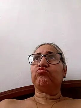  candi online show from 12-18-25, 01:48