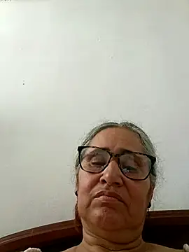  candi online show from 05-11-26, 04:15