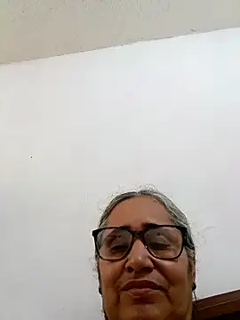  candi online show from 05-10-26, 01:36