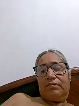  candi online show from 12-23-25, 02:22