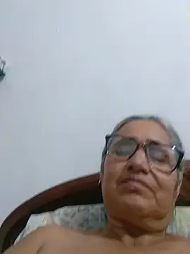 candi online show from 07-11-26, 12:22