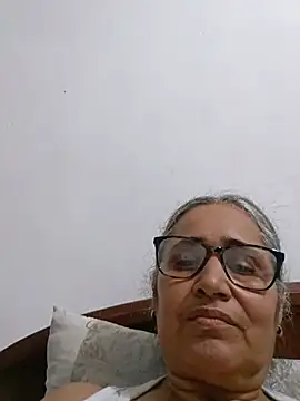  candi online show from 06-20-26, 12:04