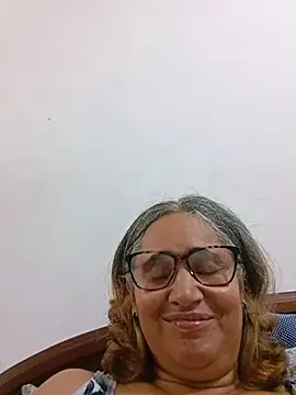  candi online show from 06-06-26, 02:22