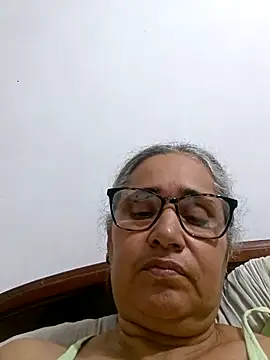  candi online show from 04-10-26, 02:29