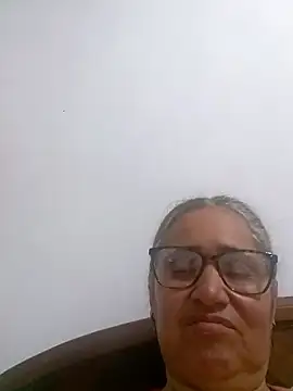 Snapshot of _candi chatting on 01-17-26, 12:37 candi online show from 01-17-26, 12:37