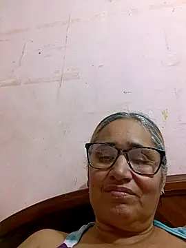  candi online show from 11-30-25, 02:23