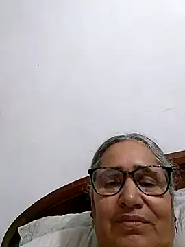  candi online show from 04-12-26, 05:54