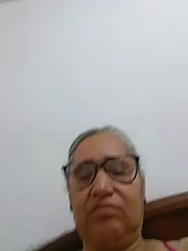  candi online show from 05-20-26, 12:35