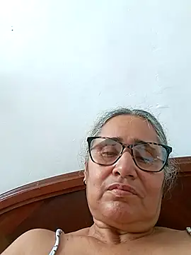 Snapshot of _candi chatting on 02-18-26, 08:38 candi online show from 02-18-26, 08:38