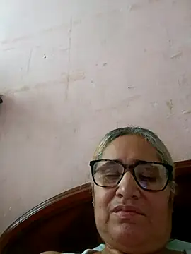  candi online show from 11-08-25, 11:58