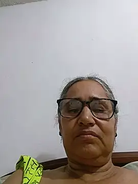  candi online show from 05-18-26, 09:14