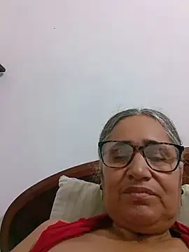  candi online show from 06-02-26, 11:21