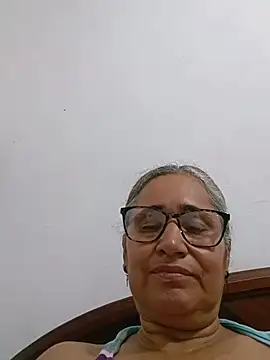  candi online show from 05-19-26, 12:12