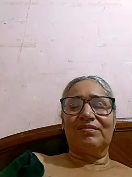  candi online show from 11-15-25, 12:36