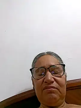 Snapshot of _candi chatting on 02-23-26, 11:22 candi online show from 02-23-26, 11:22