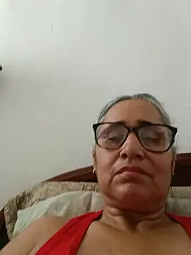  candi online show from 05-27-26, 02:57