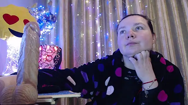 amorelara online show from 02-22-26, 07:44