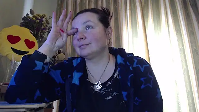 amorelara online show from 03-28-26, 07:53