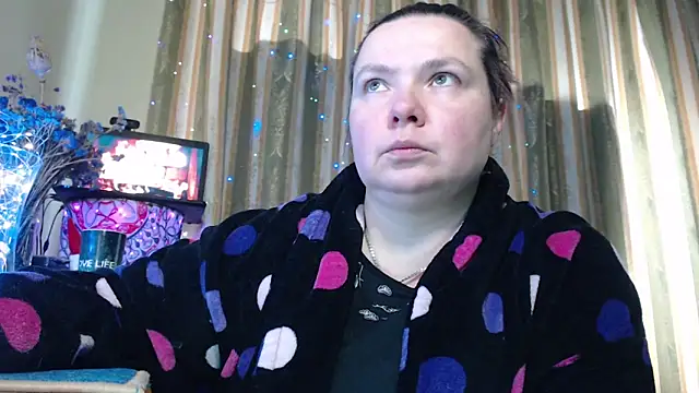 amorelara online show from 02-01-26, 07:06