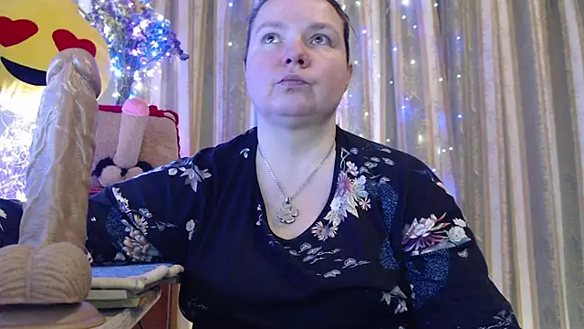 amorelara online show from 02-21-26, 09:22