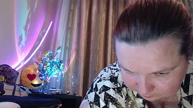amorelara online show from 06-24-26, 04:11